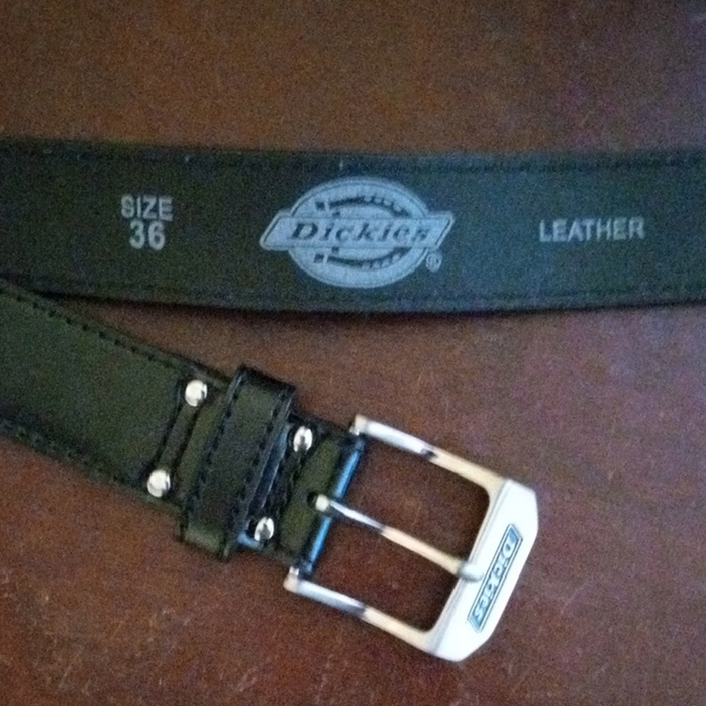 NWOT Dickies Leather Belt